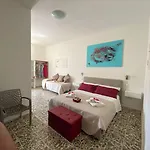 Rossocorallo Oda ve Kahvaltı